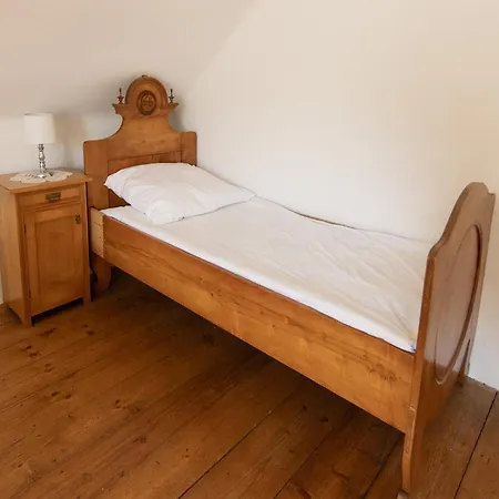 The Old Village At 2 Geese With Pool