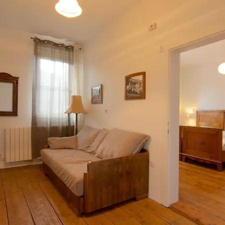 The Old Village At 2 Geese With Pool *